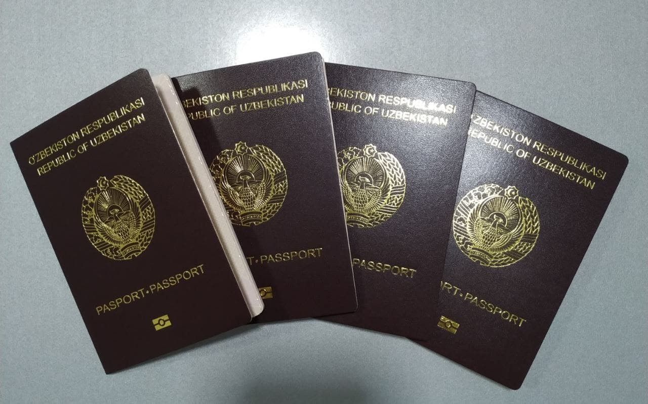 O‘zbekiston Respublikasi fuqarolariga xorijga chiqish biometrik pasportlarini rasmiylashti…