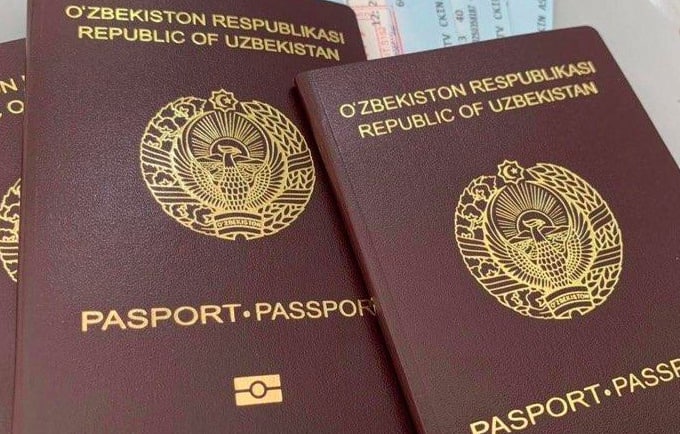 O‘zbekiston Respublikasi fuqarolariga xorijga chiqish biometrik pasportlarini rasmiylashti…